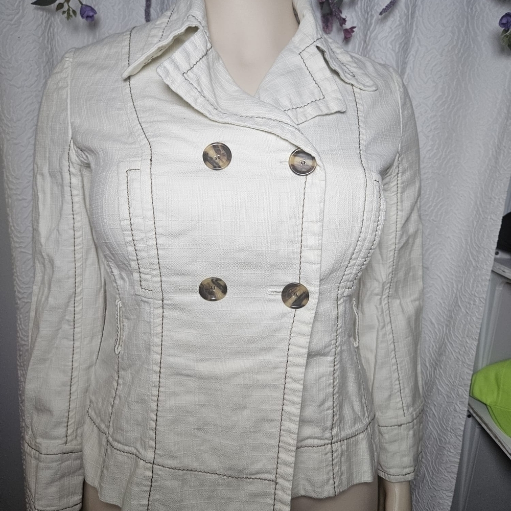 Women's Cream Double-Breasted Jacket